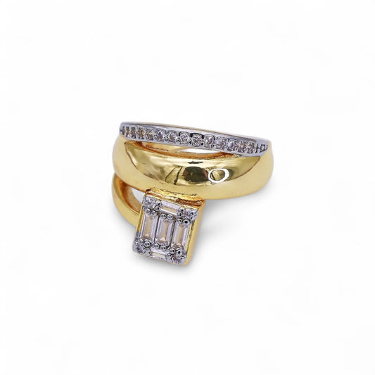 Nyomi Ring