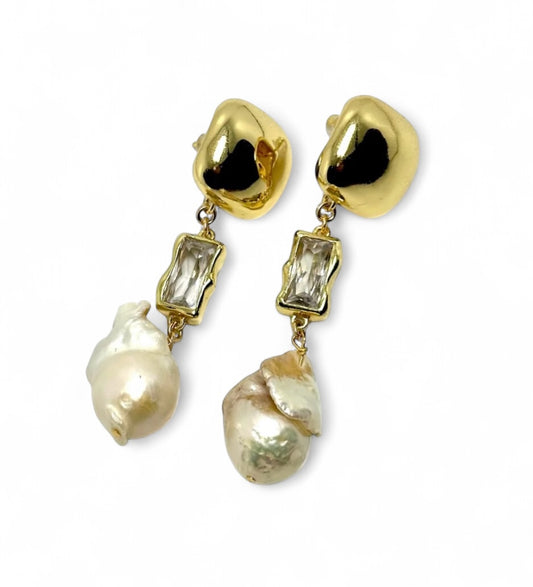 Pearlita Earrings